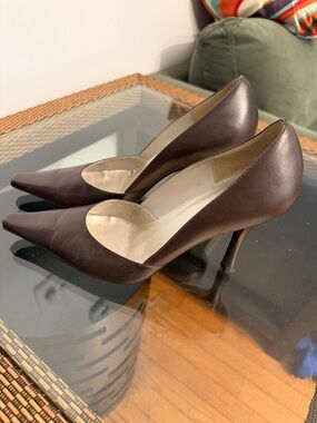 Women's Dark Brown Pointed-Toe Leather Pumps - Classic Dress Heels